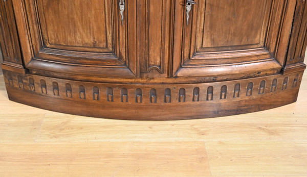 Pair of Important Walnut Property Corners, Regency Style – 18th Century