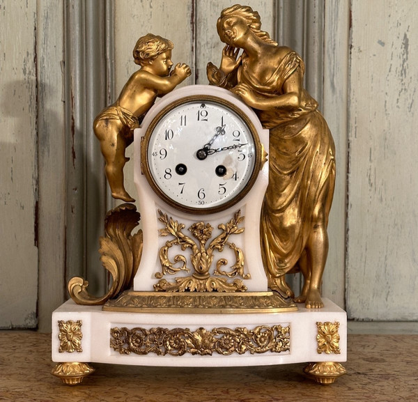 Pendule Horloge De Style Louis XVI Epoque XIXème Vers 1880