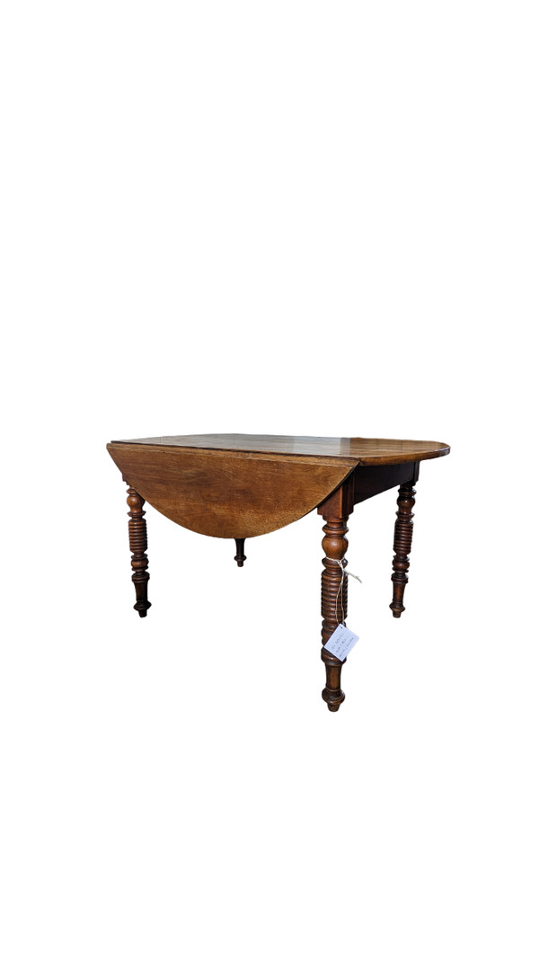 Table en noyer 1800