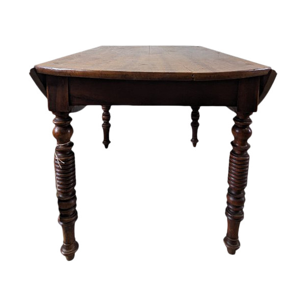 Table en noyer 1800