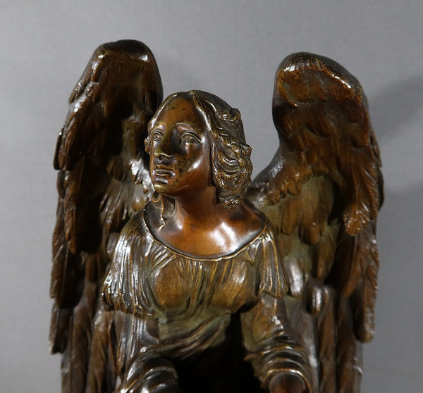 Uhr aus Marmor und Bronze, "L'Ange en Contemplation", Miroy Frères, Epoche Napoléon III