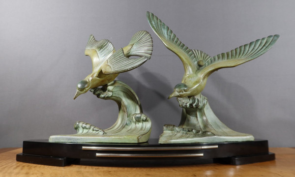 Large Regule "Les Mouettes", attributed to I.Rochard, Art Deco - 1940