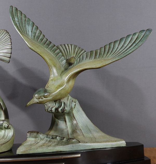 Large Regule "Les Mouettes", attributed to I.Rochard, Art Deco - 1940