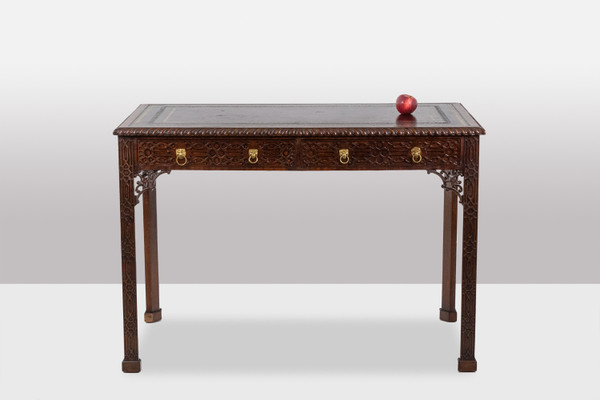 Chippendale-style mahogany table, or desk. Circa 1950. LS5932456G