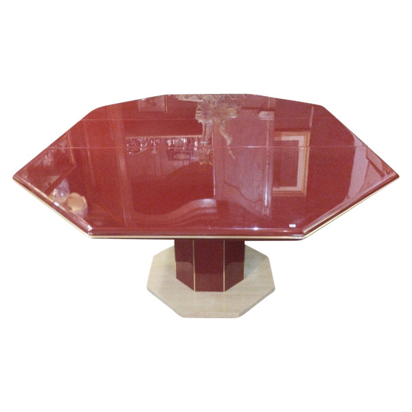 Table - Lacquer - Bordeaux red - Brass - v .1970.