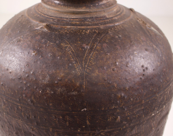 Vaso Khmer, Angkor.