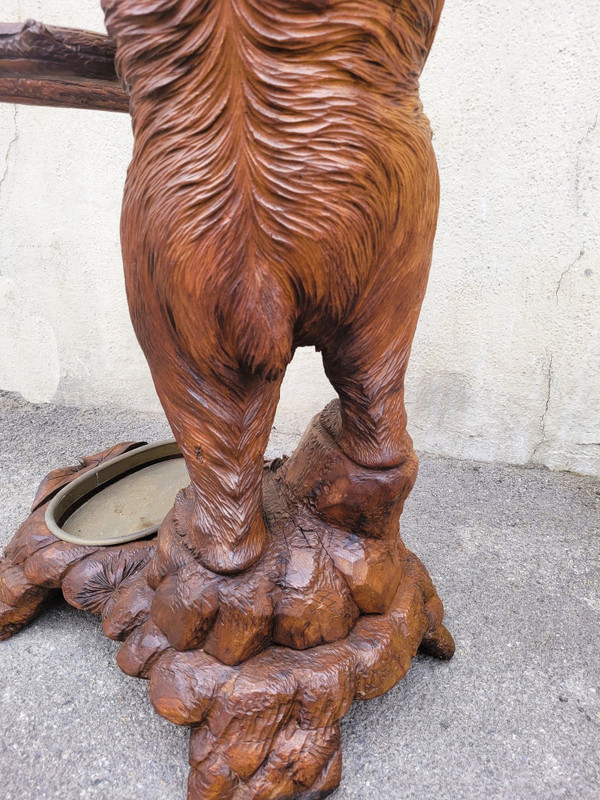 Bear coat rack, Black Forest, Late 19th Early 20th Century