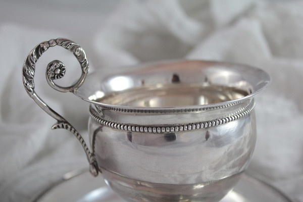 Solid silver cup and saucer 'Vieillard' hallmark, big guarantee Paris (1819-1838)