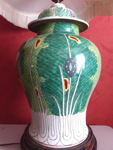 19th century Chinese porcelain ginger vase lamp