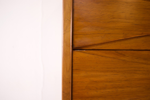 Weekly chest of drawers in rosewood, Arne Vodder.