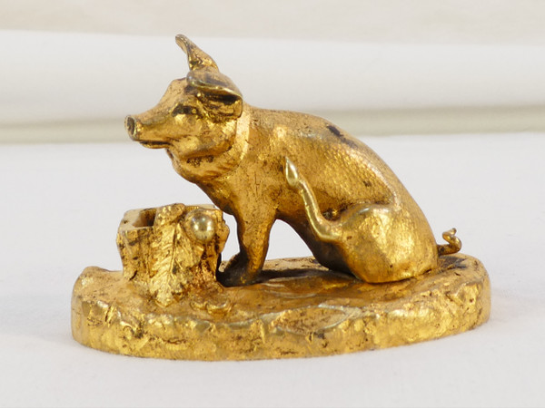 Little Pig with a tub in gilded bronze