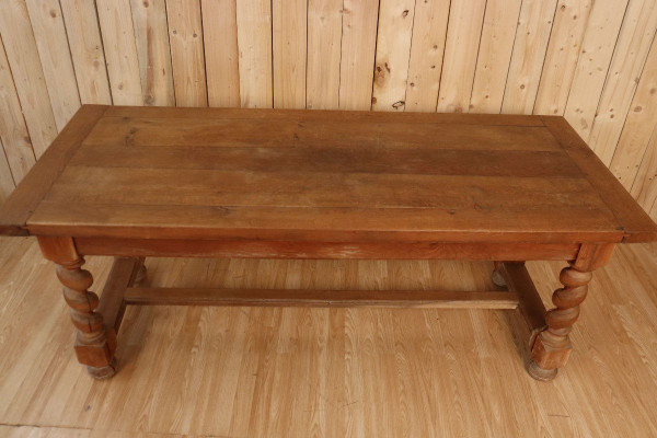 Large Farm Table Twisted Legs