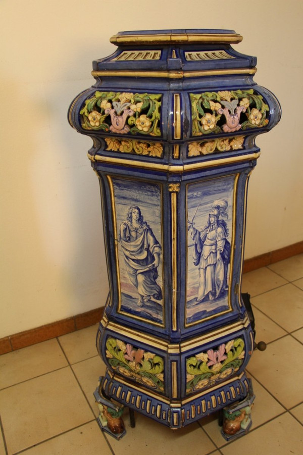 Stove In Toul-bellevue Earthenware, Decor By Auguste Majorelle