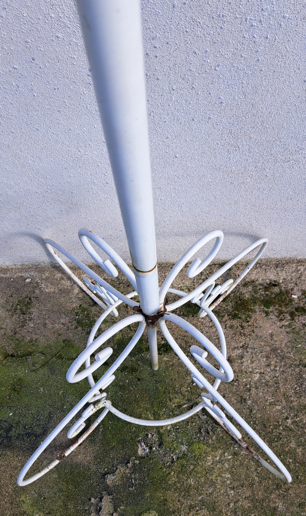 Lampadaire en fer forgé année 70 pour salon de jardin extérieur