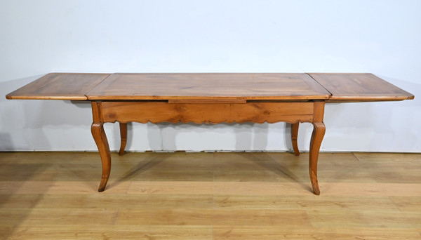 Farmhouse table with cherry wood leaves 10 to 16 place settings - 2nd Part XIXth century