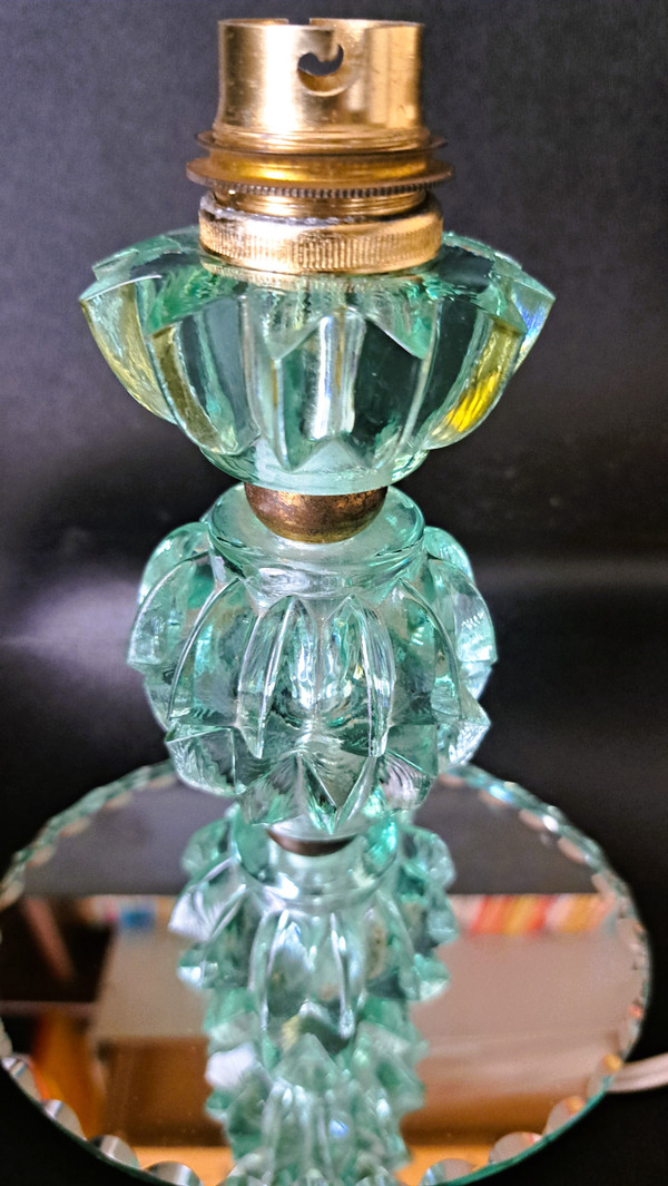 Lampe de chevet en cristal vert Attribuée à Jacques Adnet pour Bacarrat