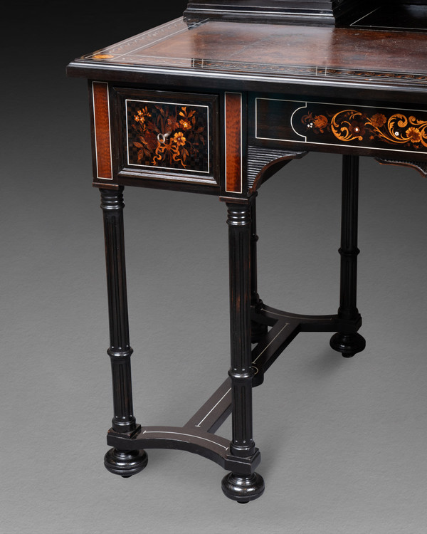 Bureau estampillé Charles Hunsinger (1823 - 1893) 