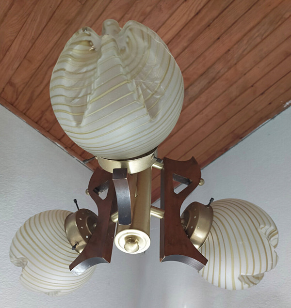 Lampadario italiano vintage con 3 globi