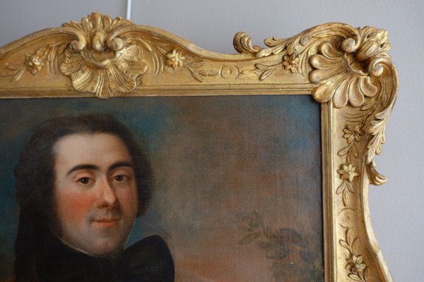 Portrait of an aristocratic officer, carved and gilded wood frame - Louis XV period 18th century