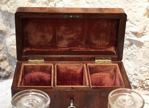 Travel tea box in veneer wood and its 3 original bottles, 19th century period