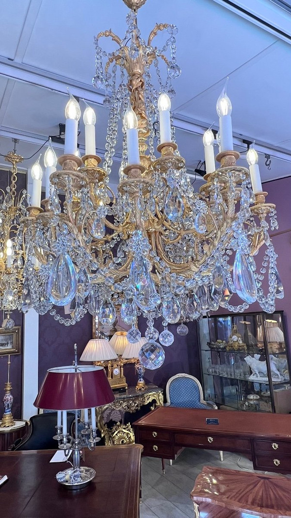 Large Napoleon III period gilt bronze and crystal chandelier