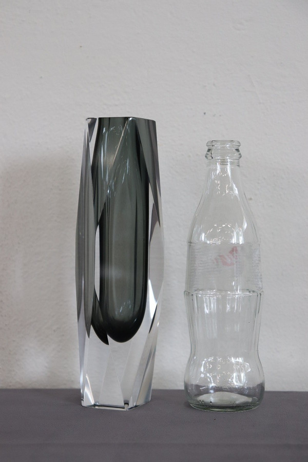 Art Glass Smoked Grey Vase attributed to Flavio Poli for A. Mandruzzato, 1960s