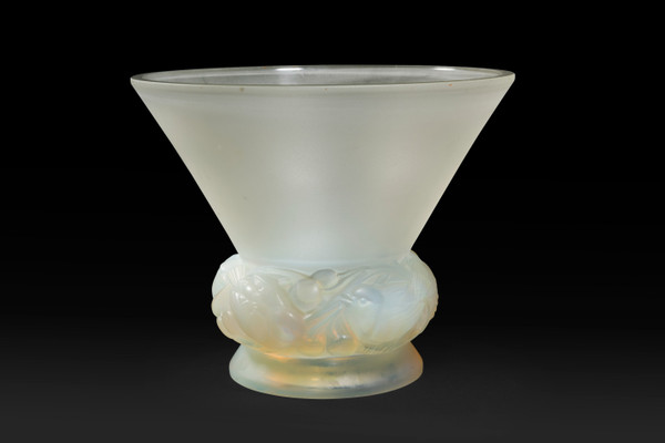 Le Vase « PINSONS » de René Lalique 