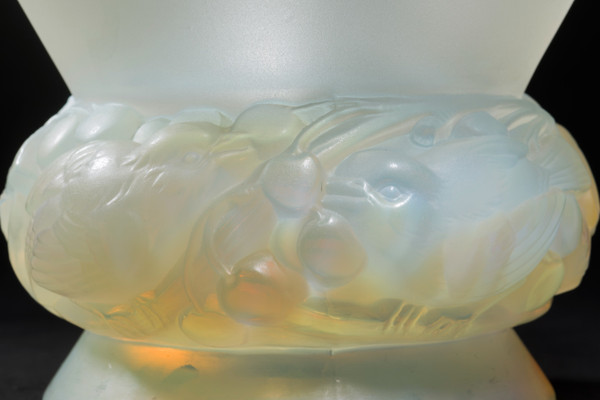 Le Vase « PINSONS » de René Lalique 