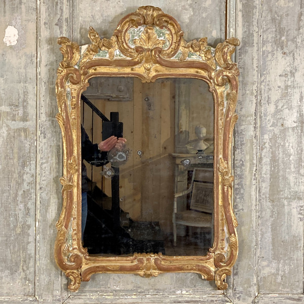 Miroir en bois doré XVIII