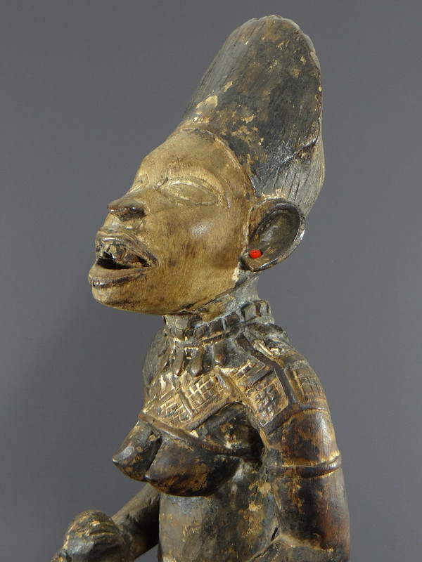 Democratic Republic of Congo, Yombe People, Carved Wooden Sculpture, 20th Century.