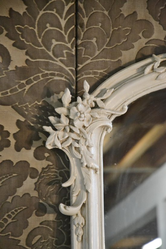 Large Louis XV style rocaille mirror