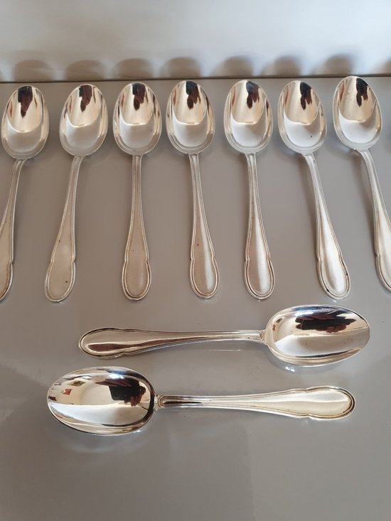 12 Moka spoons , silver , Filet , XX°.