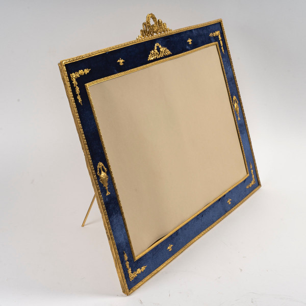 A large gilt bronze photo frame, late 19th century