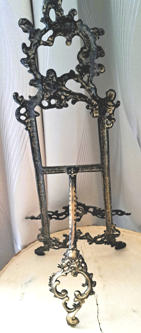 Old Louis XV style bronze frame support