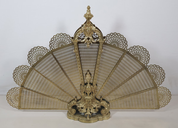 Fire screen fan in gilded bronze and brass Napoleon III period