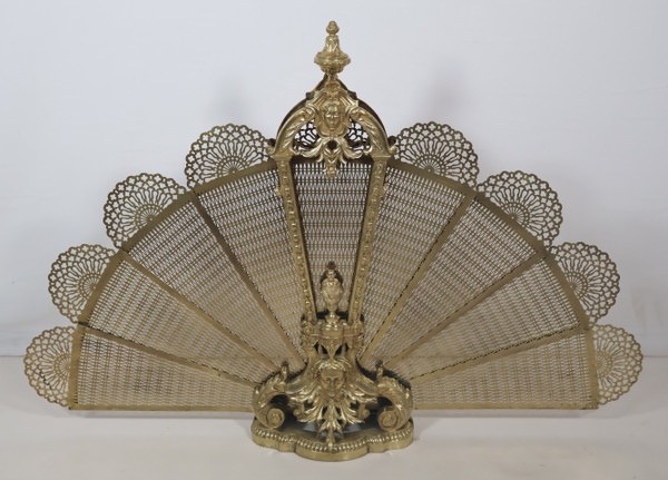 Fire screen fan in gilded bronze and brass Napoleon III period