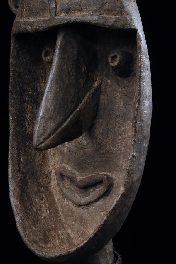 Figure de culte, sculpture, art tribal, Papouasie Nouvelle Guinée, art océanien, Océanie, Yena