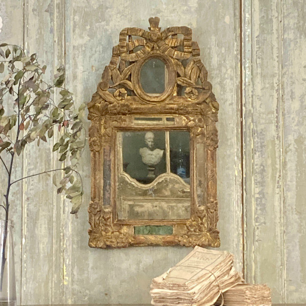 18th century mirror with glazing beads