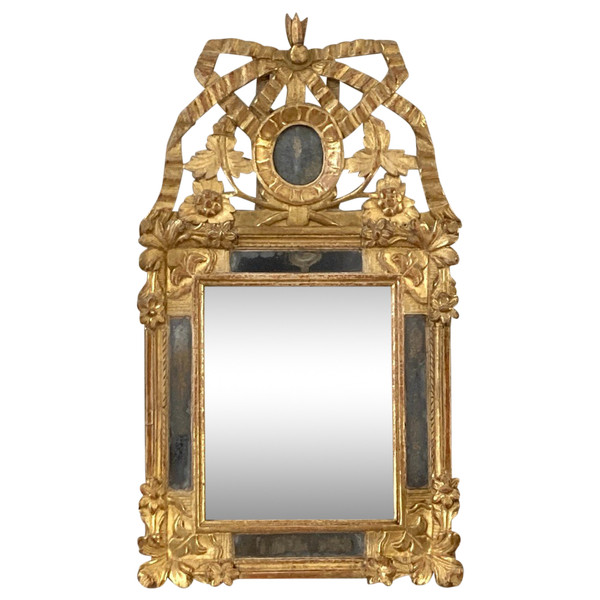 18th century mirror with glazing beads