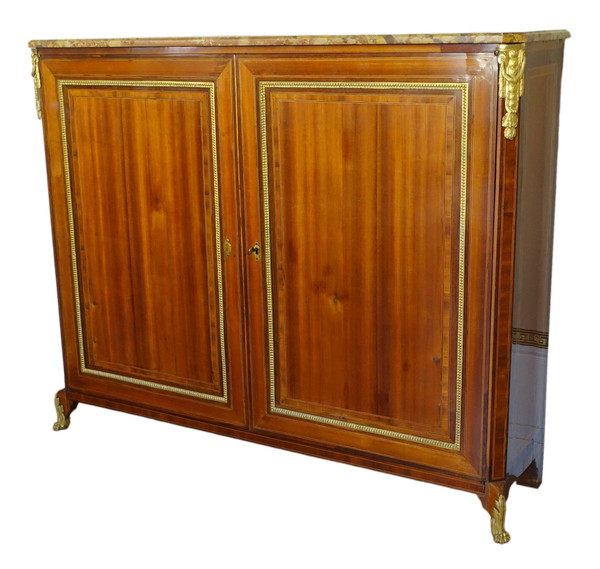 Transition period sideboard in satinwood marquetry - shallow depth - 18th century