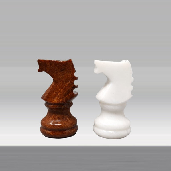 1970s Gorgeous Brown and White Chess Set in Volterra Alabaster Handmade Made in Italy