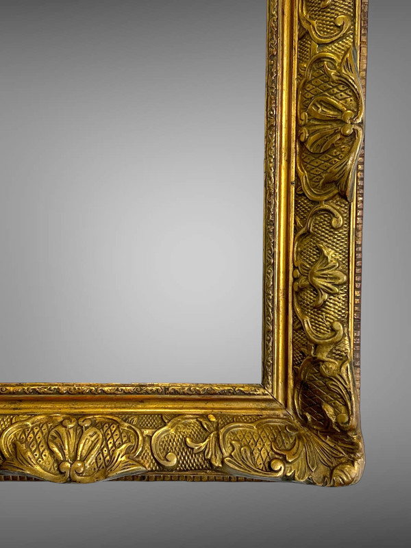 ANCIENT 19th C. FRAME IN WOOD AND CARVED GILT STUCCO FOR PAINTING 47 CM X 34 CM