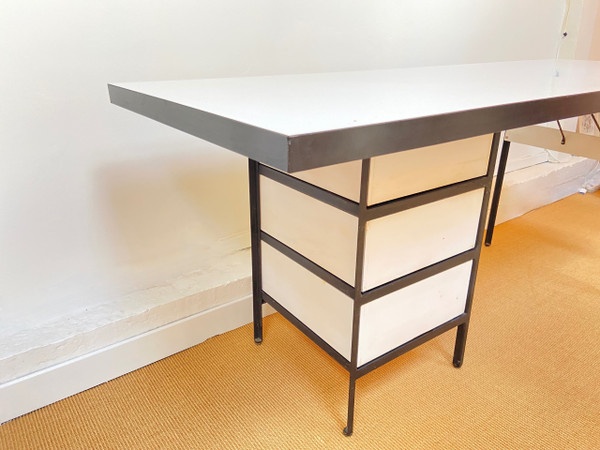 Large white and black desk designed by Georges Nelson and edited by Herman Miller