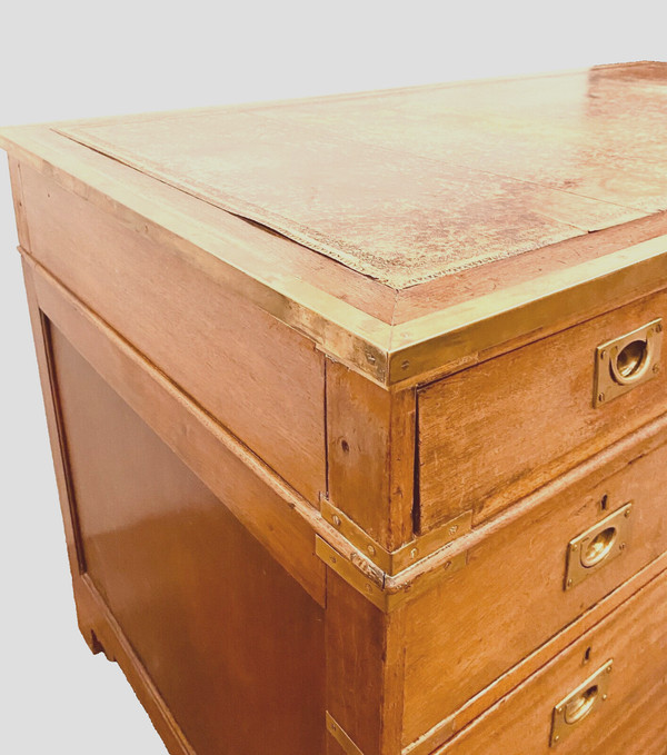 Regency flat desk in mahogany and mahogany veneer