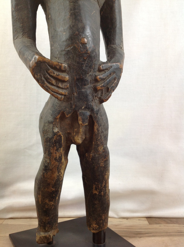 Very beautiful Hemba statue from the Democratic Republic of Congo, old.