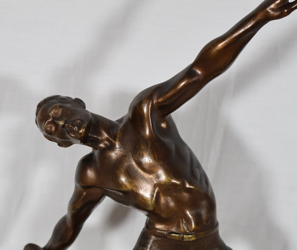 Bronze sculpture with bronze patina Art Deco period