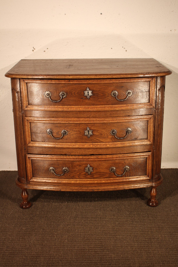 18th century chest of drawers