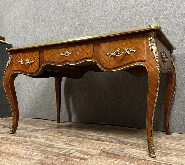 Based on the creations of Charles Cressent: double-sided minister's desk in rosewood circa 1900.