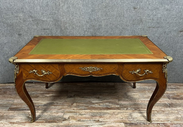 Based on the creations of Charles Cressent: double-sided minister's desk in rosewood circa 1900.