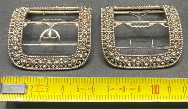 PAIR OF BELT BUCKLE 